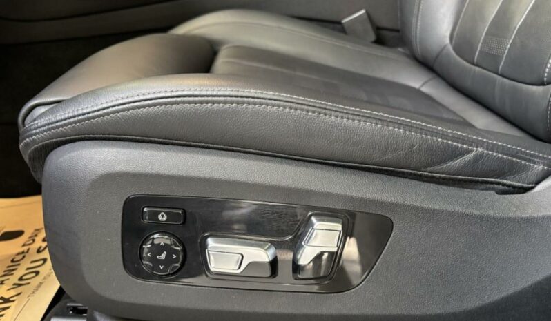 
								BMW X5 IV xDrive45e 394ch M Sport BVA8 Hybride full									