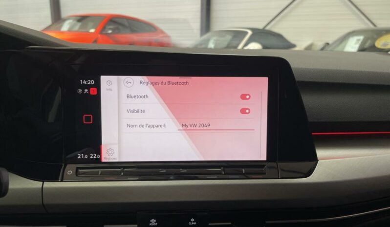 
								Volkswagen Golf VIII 2.0 TDI SCR 115 BVM6 Life 1st full									