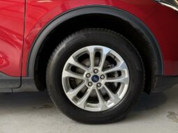 
										Ford Kuga III 2.5 190 hybrid Flexifuel Pshift Titanium full									