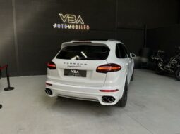 
										Porsche Cayenne II 3.6 V6 GTS full									
