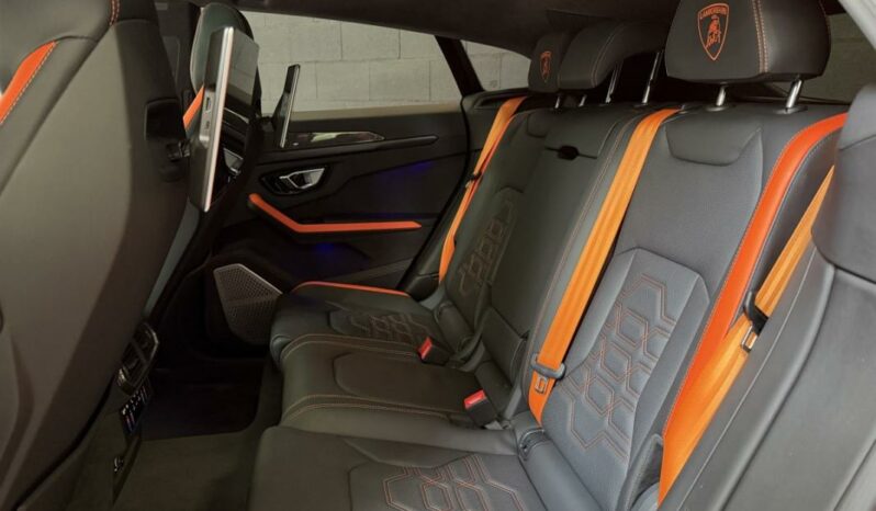 
								Lamborghini Urus (2) 4.0 V8 800 SE BVA8 full									