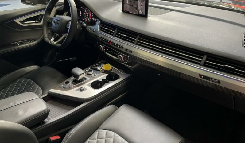 
								Audi Q7 II 3.0 TDI CD 272ch quat tip S line 7pl full									
