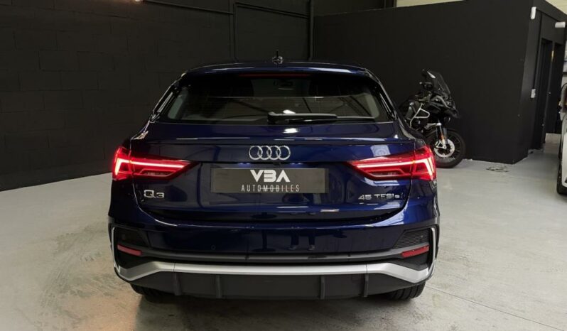 
								Audi Q3 Sportback 45 TFSI E 245 S tronic S line full									