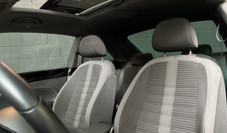 
								Volkswagen Coccinelle II 2.0 TDI 140 DSG6 Sport full									