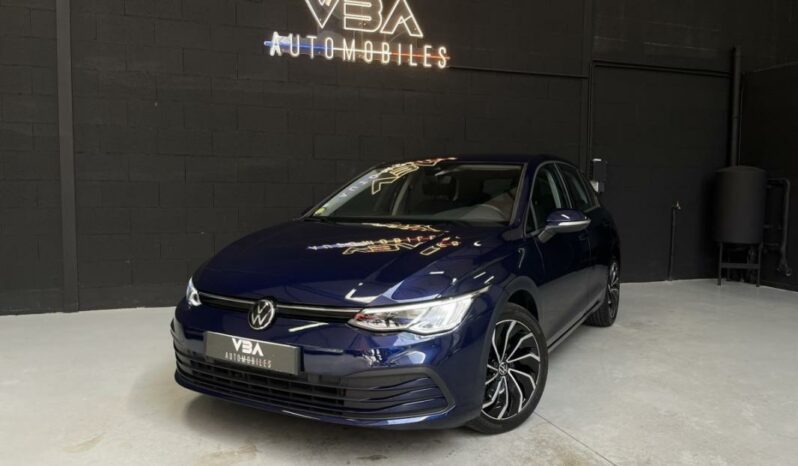 
								Volkswagen Golf VIII 2.0 TDI SCR 115 BVM6 Life 1st full									