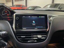 
										Peugeot 2008 Essence 110 S&S EAT6 ALLURE full									