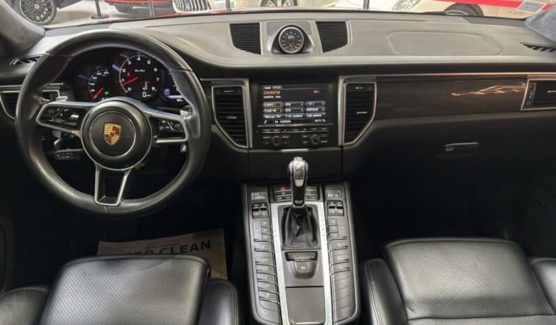 
								Porsche Macan 3.6 V6 TURBO full									