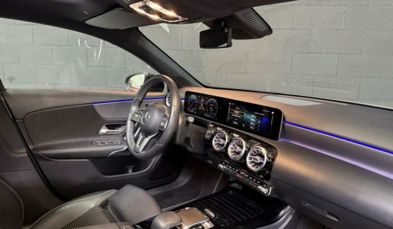 
								Mercedes Classe A Compact IV 180 d Progressive Line 7G-DCT full									