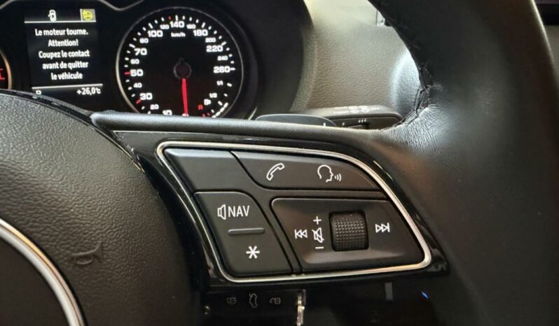 
								Audi Q2 35 TDI 150 S tronic Design full									