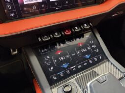 
										Lamborghini Urus (2) 4.0 V8 800 SE BVA8 full									