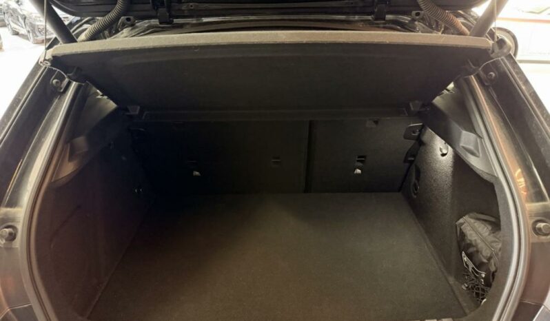 
								BMW Série 1 III 2.0 118D AUTO M Sport full									