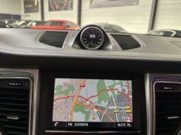 
										Porsche Macan 3.6 V6 TURBO full									