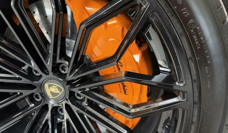 
								Lamborghini Urus (2) 4.0 V8 800 SE BVA8 full									