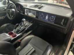 
										Porsche Cayenne II 3.6 V6 GTS full									