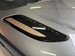
										Land Rover Range Rover Velar 3.0 D300 BVA HSE R-Dynamic full									