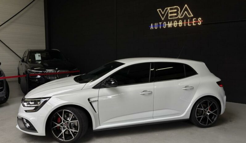 
								Renault Mégane IV Berline RS TROPHY 300 full									