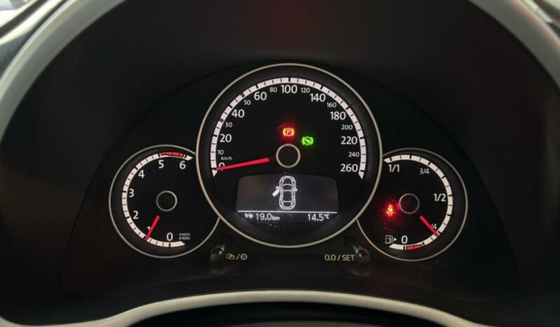 
								Volkswagen Coccinelle II 2.0 TDI 140 DSG6 Sport full									
