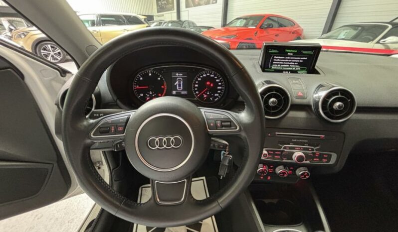 
								Audi A1 1.4 TDI ultra 90 S line full									