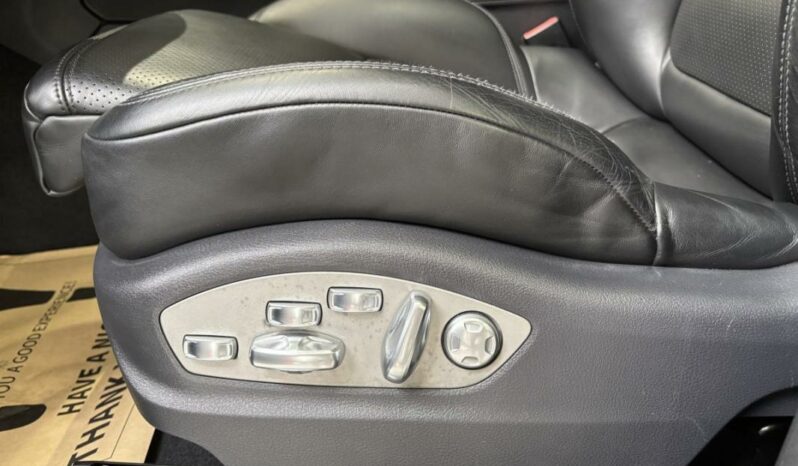 
								Porsche Macan 3.6 V6 TURBO full									