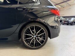 
										BMW Série 1 III 2.0 118D AUTO M Sport full									