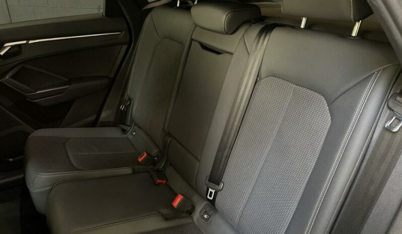 
								Audi Q3 Sportback 35 TDI 150 S tronic S line full									