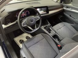 
										Volkswagen Golf VIII 2.0 TDI SCR 115 BVM6 Life 1st full									