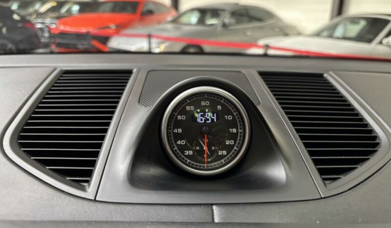 
								Porsche Macan 3.6 V6 TURBO full									
