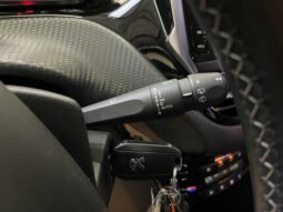 
										Peugeot 2008 Essence 110 S&S EAT6 ALLURE full									