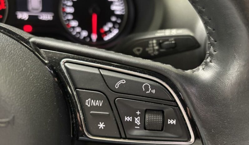 
								Audi A3 sportback III 35 TFSI 150 COD S tronic S-LINE full									