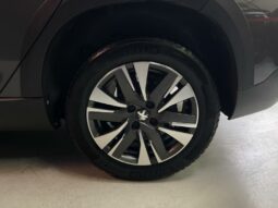 
										Peugeot 2008 Essence 110 S&S EAT6 ALLURE full									