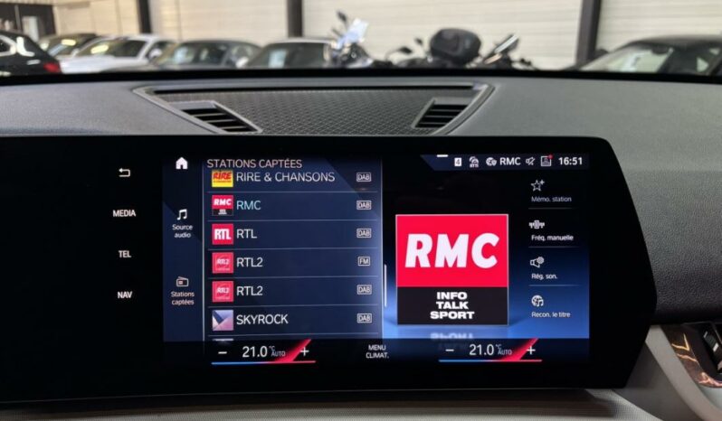 
								BMW X1 III sDrive18d Business Design DKG7 full									