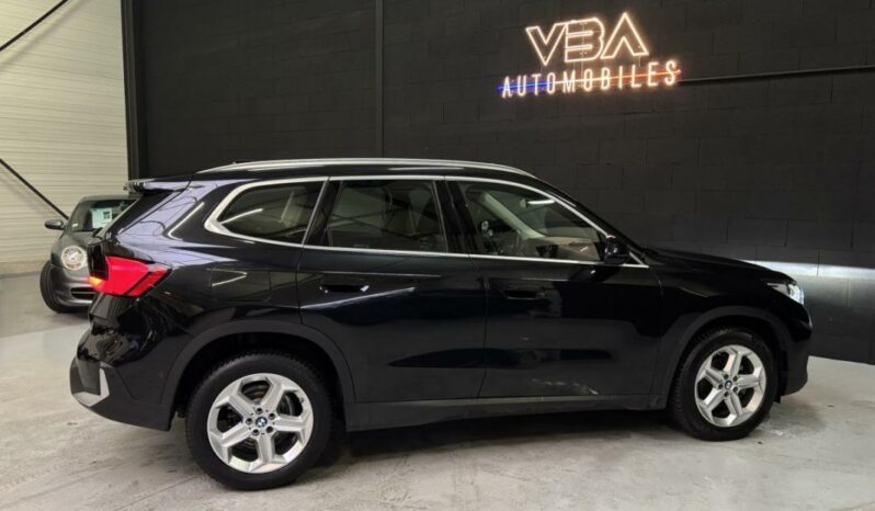 
								BMW X1 III sDrive18d Business Design DKG7 full									
